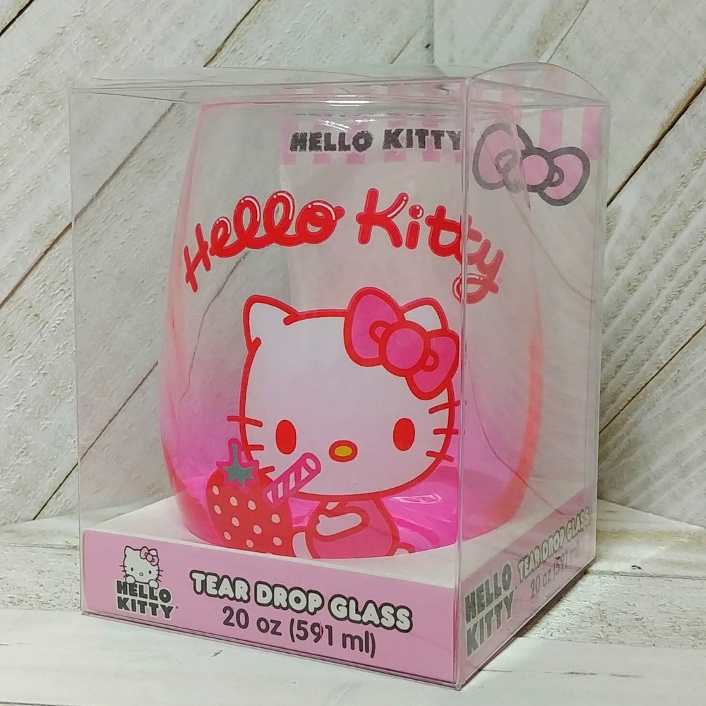 NWT Glass Hello Kitty Sanrio Teardrop 20oz